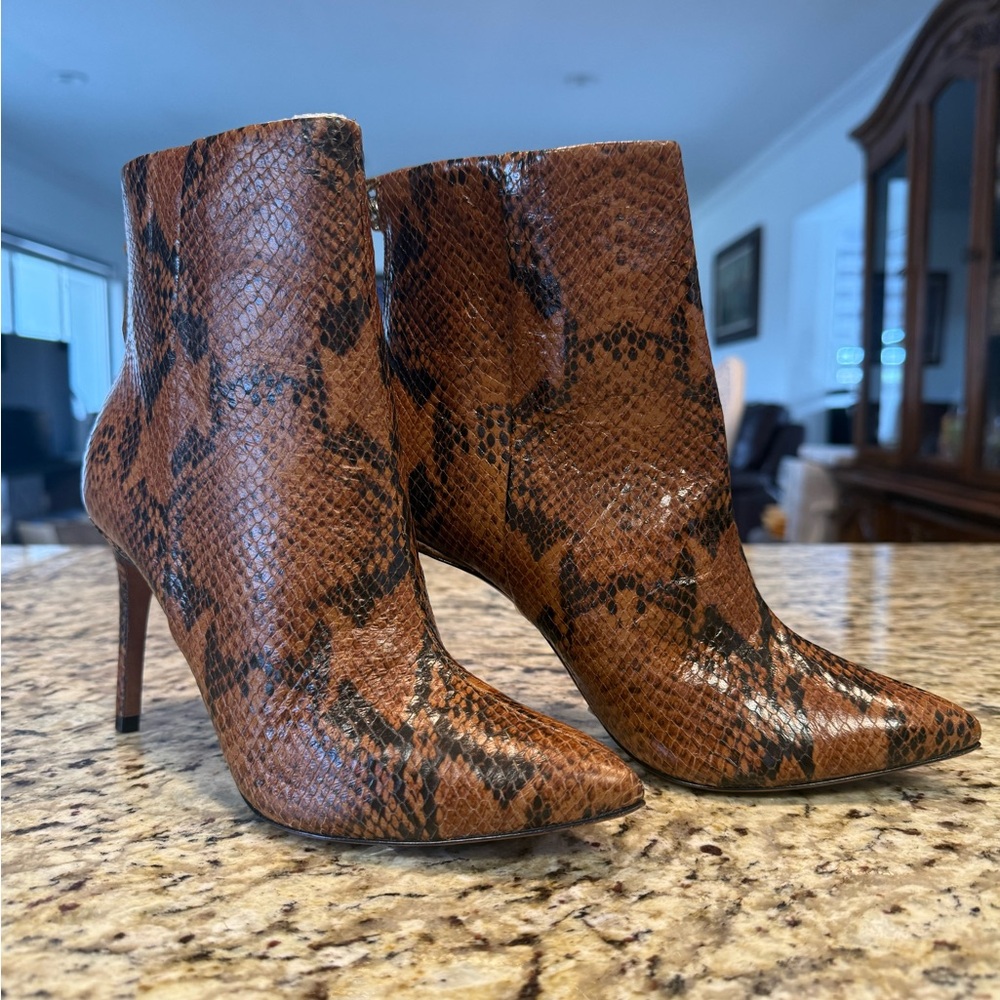 SCHUTZ Brown Snake-Print Pointed Toe Stiletto Ankle Boots